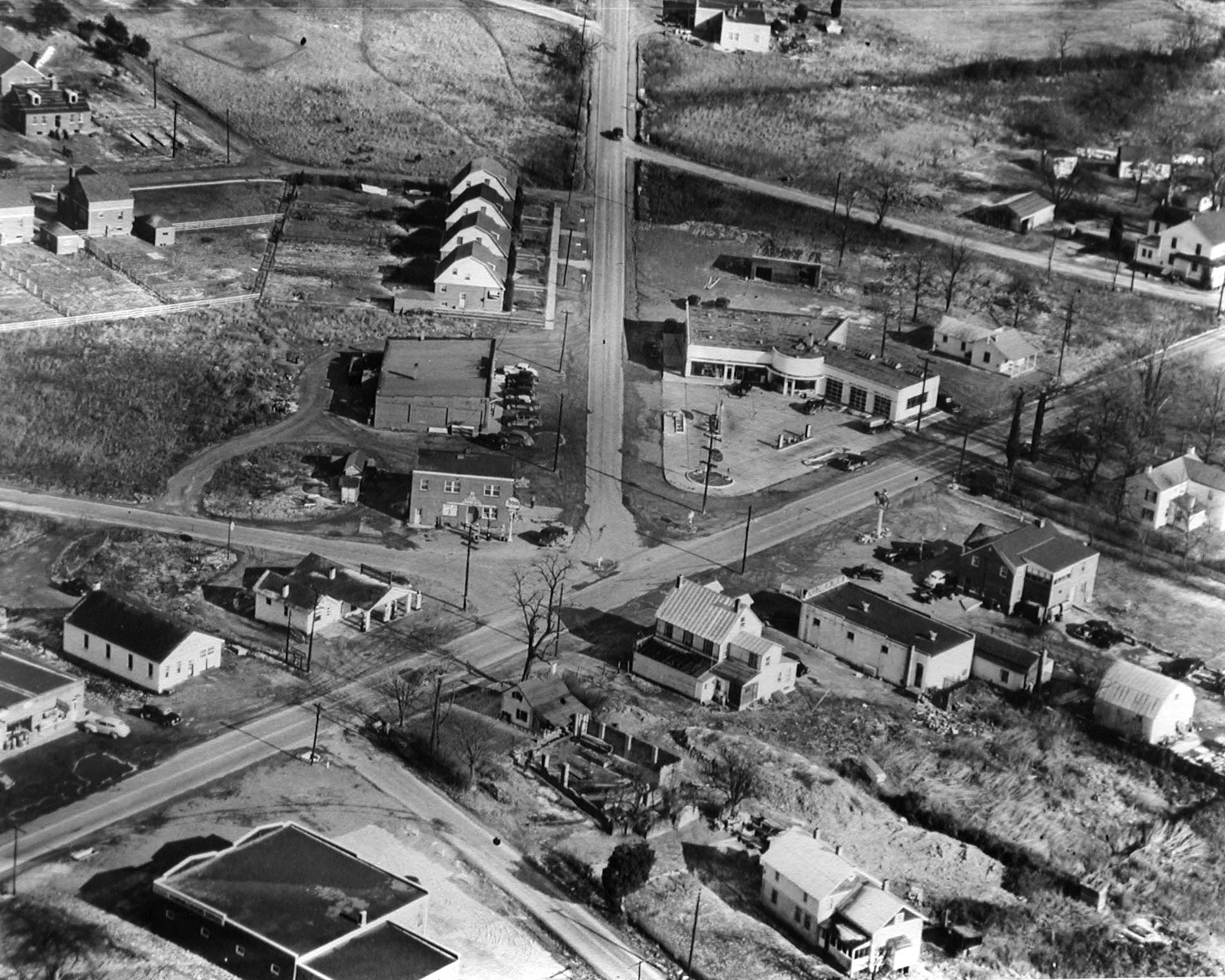 The heart of Annandale was the triangle where Willis Esso was located, later Three Chefs and then Fuddrucker's.